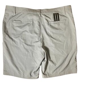 Adidas Shorts Men's Golf Shorts Size 38 Gray Performance Flat Front Chino 38x9